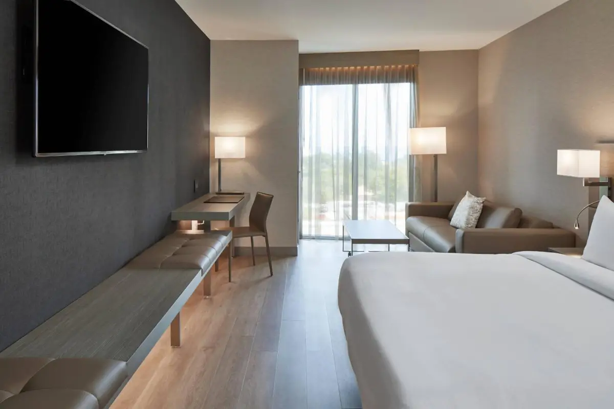 AC Hotel Miami Wynwood 6